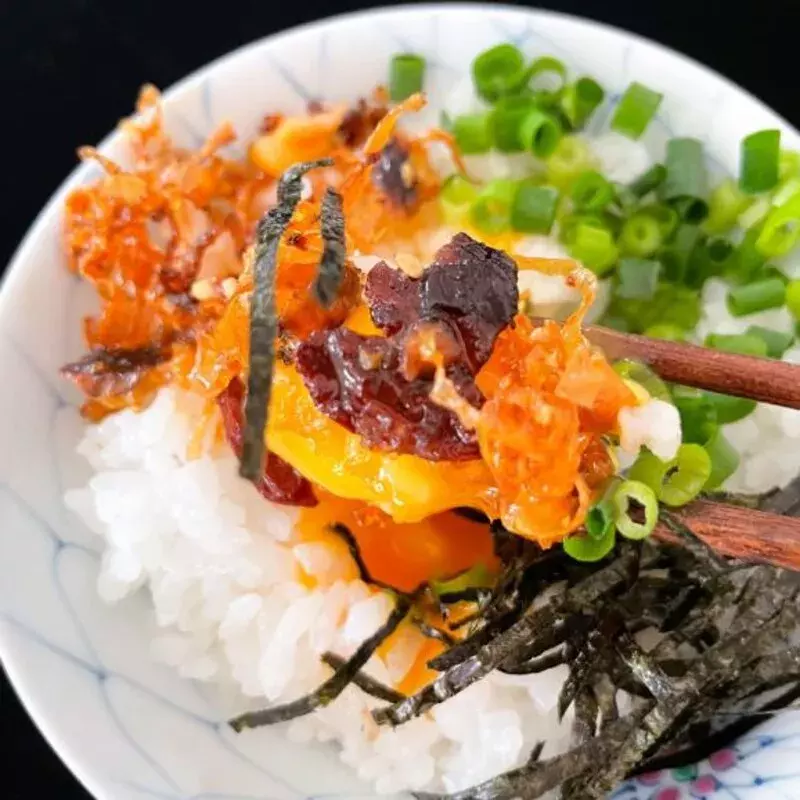 見つけた人はラッキー 家庭料理tkg 卵かけご飯 が100倍ウマくなる感動の 激ウマ 変わりダネ調味料 ローリエプレス