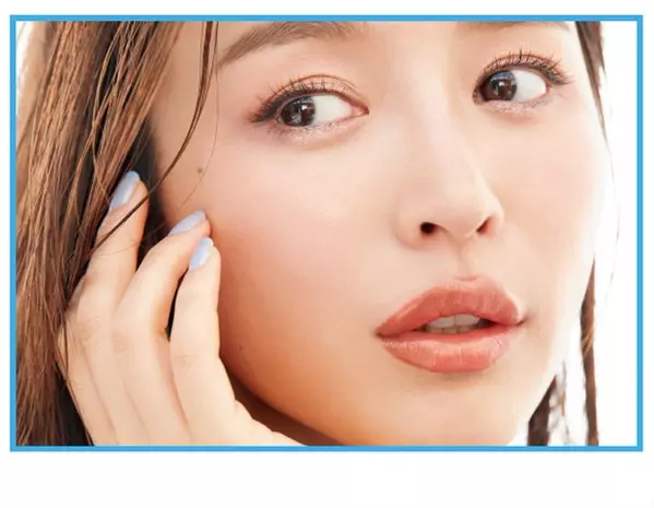 加治ひとみさんの夏メイク 日焼け肌にもマッチするテラコッタメイクが気分 ローリエプレス