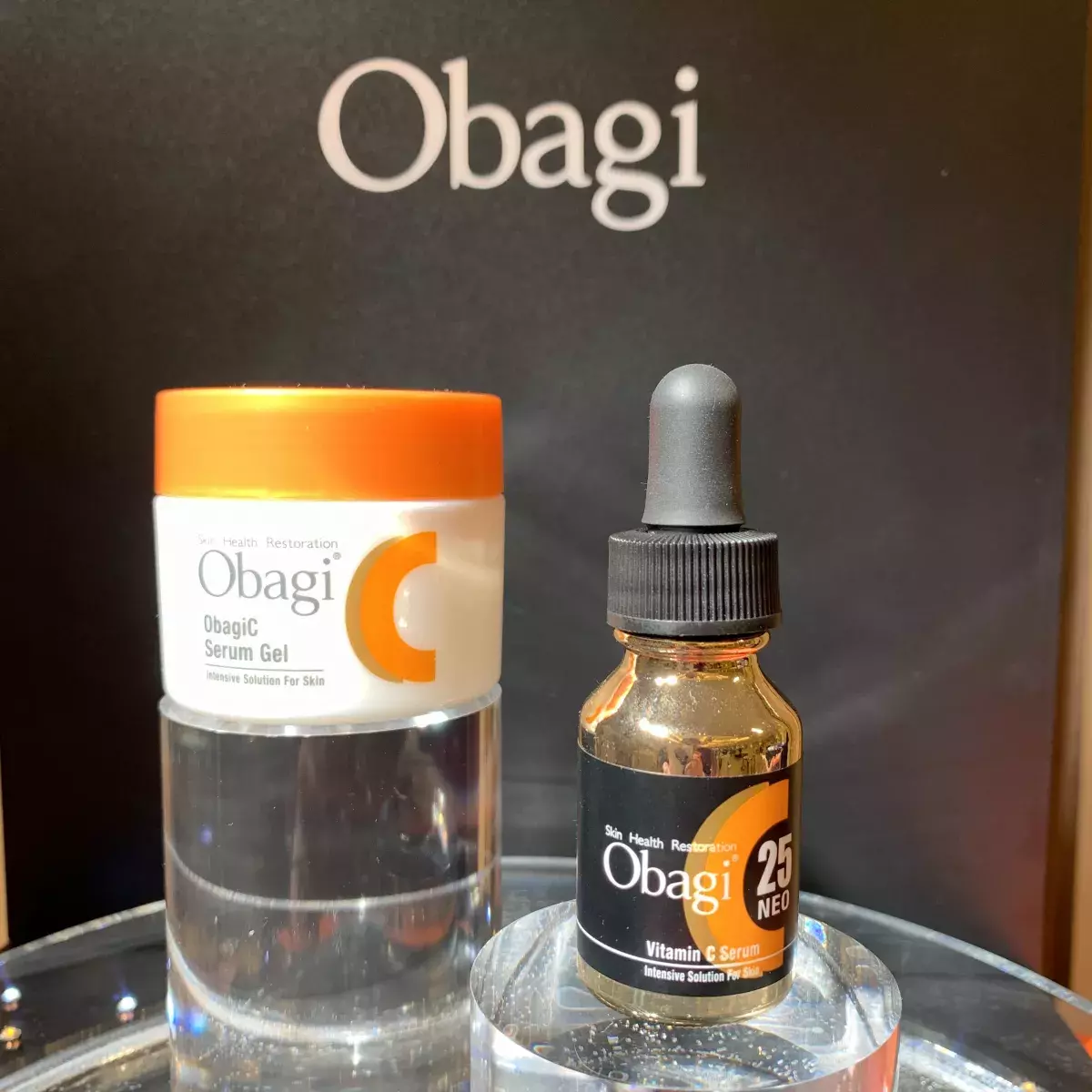 毛穴 キメ ハリ くすみ対策に オバジから初の高機能ゲルが登場 金曜日の肌投資コスメ ローリエプレス