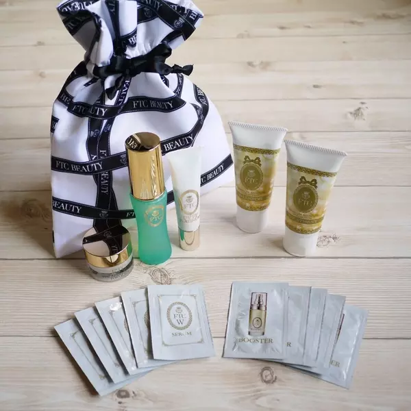 Gwの旅行にもオススメ 限定 激得フェリーチェトワコのトラベルコスメセット ローリエプレス Gwの旅行にもオススメ 限定 激得フェリーチェトワコのトラベルコスメセット ローリエプレス