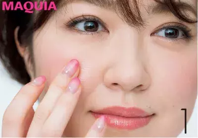 イエベ肌 青みピンクチークの悩みを解決 高橋里帆さんが教えるなじませテク ローリエプレス