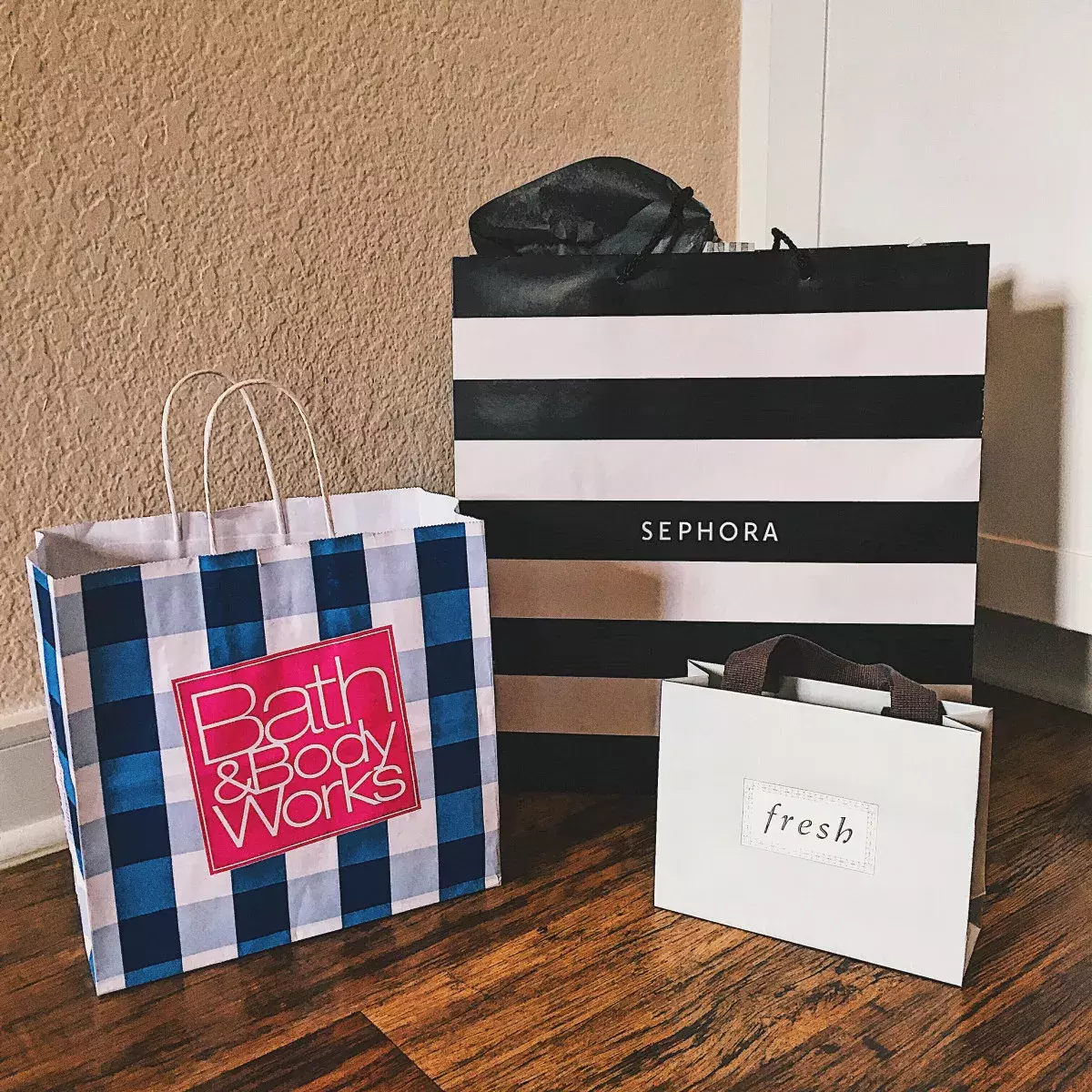 完全保存版 お土産にも 美容通が選ぶ アメリカで買える日本未上陸コスメ カリフォルニア美容情報 Vol 2 ローリエプレス