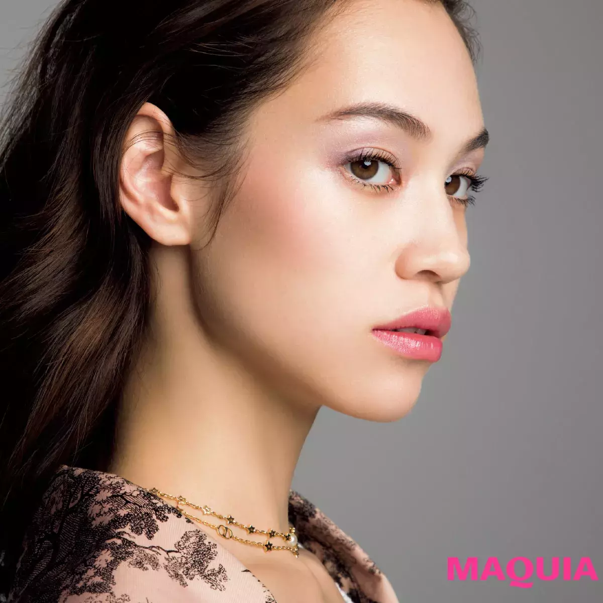 水原希子さんインタビュー 嫌なことがあったら ヘアメイクして 着替えてストレス発散 ローリエプレス