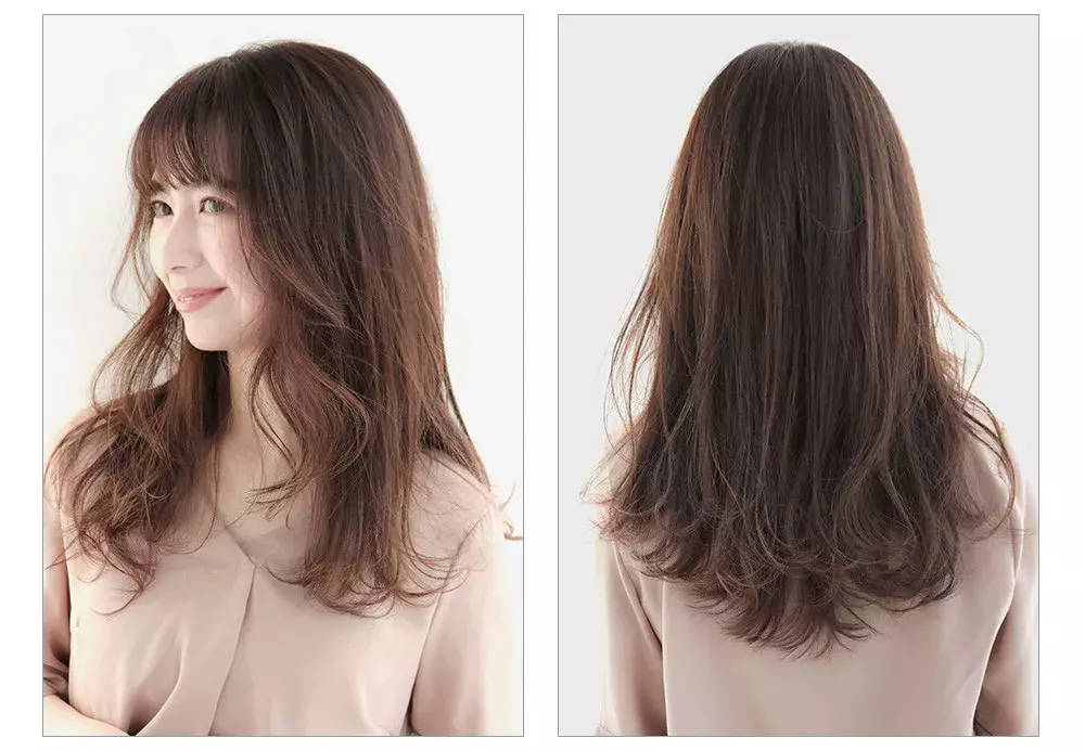 上品な華やかさが春っぽい リバース 外ハネのふんわり巻き髪ロング ローリエプレス