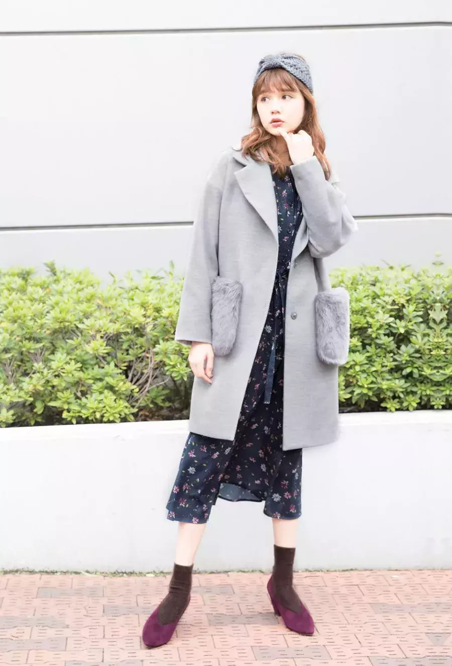 意外と知らない 冬の花柄ワンピを大人可愛く着る方法 ローリエプレス 意外と知らない 冬の花柄ワンピを大人可愛く着る方法 ローリエプレス