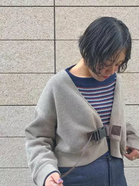 Staff Snap 冬も春も ショート丈トップスがあればコーデがたちまちあか抜ける ローリエプレス