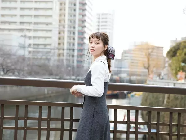 それどこの って聞きたくなる Uniqlo のドットワンピを着まわし ローリエプレス