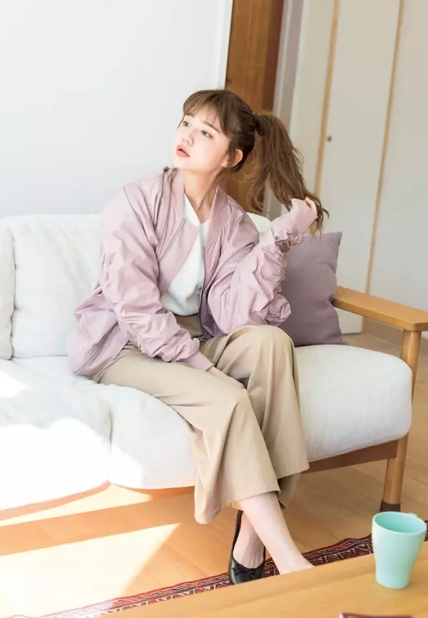 明日のコーデ Ma 1に白ニットを合わせて春のローテに仲間入り ローリエプレス