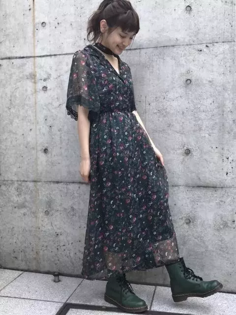 オシャレな子が着ている いま本当に着たい３大トレンドワンピ ローリエプレス