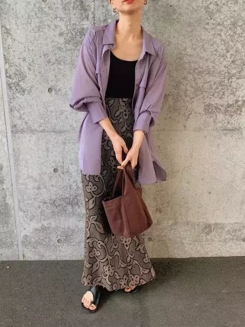 夏シフトは シアーシャツ が使える 今すぐマネしたい 大人女子の最旬コーデ6style ローリエプレス 夏シフトは シアーシャツ が使える 今すぐマネしたい 大人女子の最旬コーデ6style ローリエプレス
