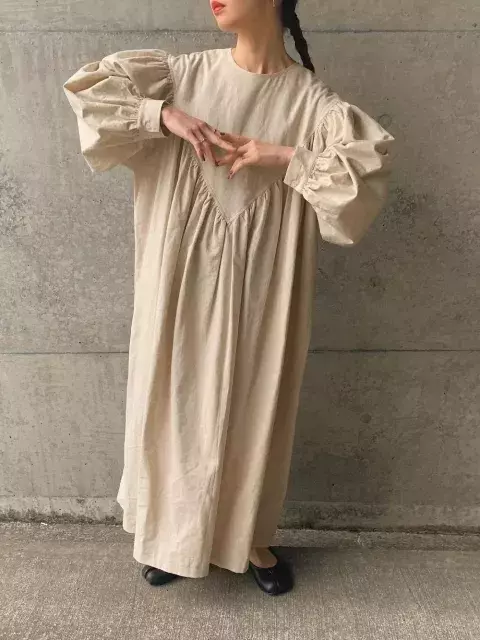 春ワンピース の大正解 今すぐマネしたい 大人可愛いワンピースコーデ ローリエプレス