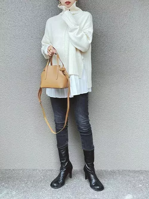 結局 着まわしやすさ が一番 定番タートルトップスで作る 垢抜けコーデ5style ローリエプレス