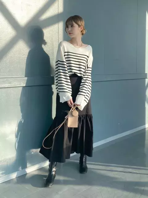 春も 黒スカート が超使える どんなトップスでもきれいめにキマる 大人の最旬コーデ集 ローリエプレス 春も 黒スカート が超使える どんなトップスでもきれいめにキマる 大人の最旬コーデ集 ローリエプレス