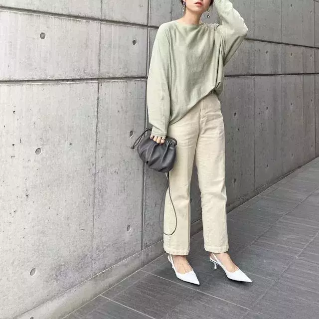 今時季って何着たらいい の正解はコレ マネするだけで垢抜ける 大人の 最旬コーデ 6選 ローリエプレス 今時季って何着たらいい の正解はコレ マネするだけで垢抜ける 大人の 最旬コーデ 6選 ローリエプレス