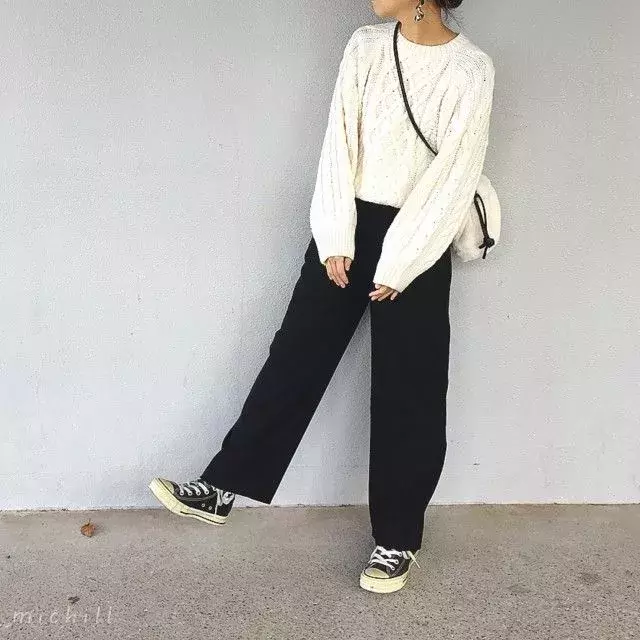 Guの人気白ニットおすすめ3選 暗めアウターのインナーにぴったり ローリエプレス