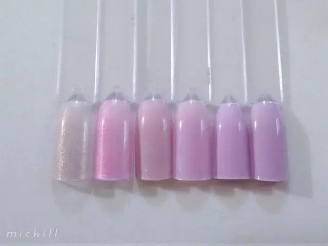 100均パープルネイルを比較 旬のラベンダーカラーを使ったネイルデザイン ローリエプレス