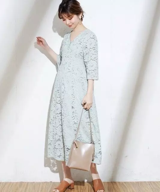 結婚式 2次会だけじゃもったいない 普段も着られる 華やかお呼ばれワンピースリスト ローリエプレス