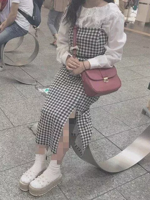 Zaraのサマーワンピが可愛すぎ 彼ウケ抜群 美人見えワンピースコーデ3選 ローリエプレス Zaraのサマーワンピが可愛すぎ 彼ウケ抜群 美人見えワンピースコーデ3選 ローリエプレス