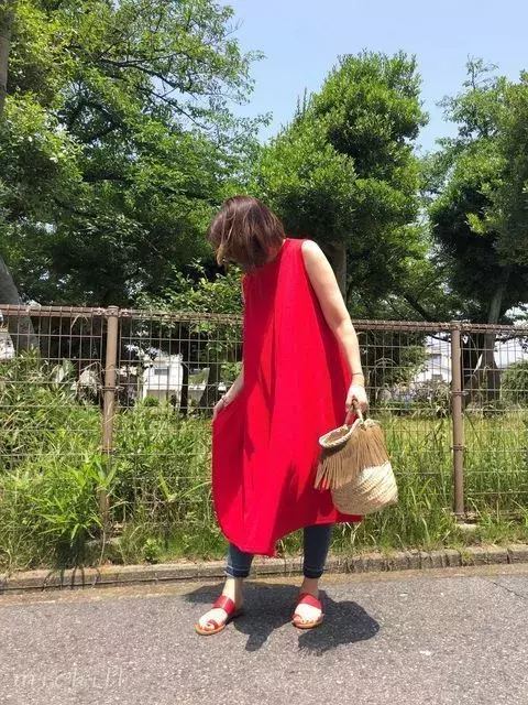 プチプラマニアも注目 Cocaのエンボス加工シリーズでオトナ可愛い涼しげ夏コーデ ローリエプレス