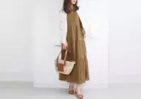 ユニクロシフォンワンピースが1990円に値下げ中 おしゃれさんの着こなし術を大公開 ローリエプレス