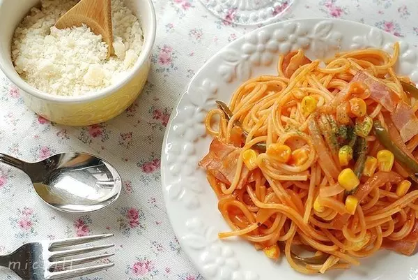 火を使わずにレンジで簡単 あっという間に完成する時短パスタ3選 ローリエプレス