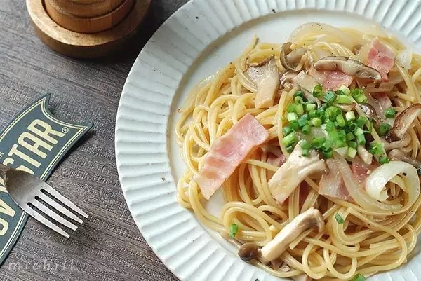 火を使わずにレンジで簡単 あっという間に完成する時短パスタ3選 ローリエプレス