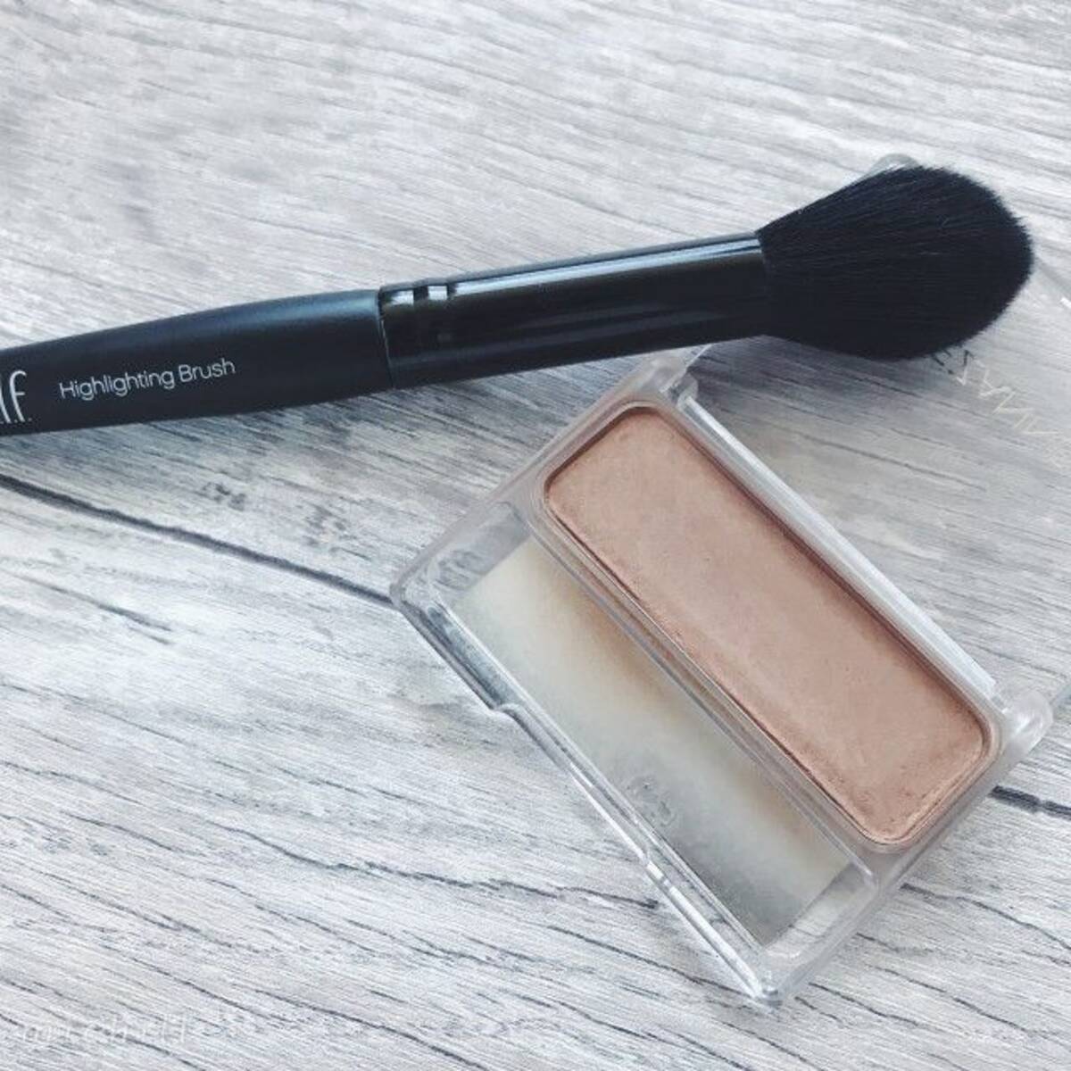 ノーズシャドウで整形級メイク 誰でも簡単に入れられるテクニックを伝授 ローリエプレス