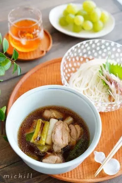まだ残ってる素麺をいつもと違うアレンジで 秋のそうめんアレンジレシピ ローリエプレス