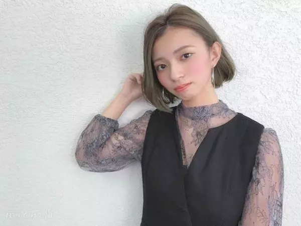 頭皮の夏ダメージが顔のたるみの原因に 美容師さんに聞く 自分でできる頭皮ケア ローリエプレス