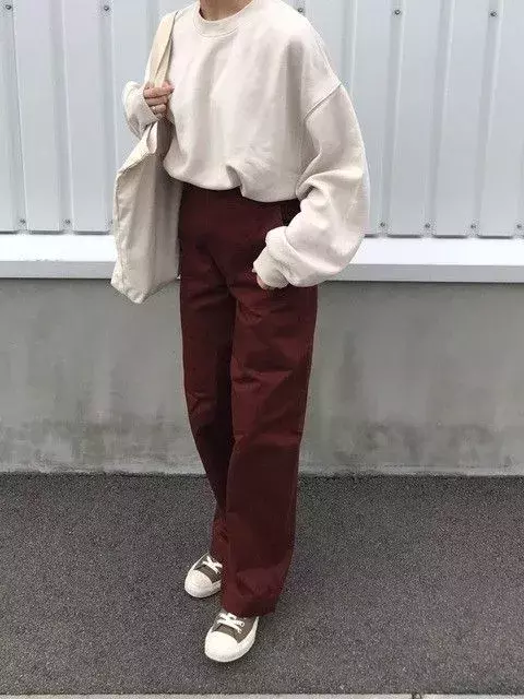 ゆるふわスウェットは女子の味方 楽チン 可愛いのに男子ウケ抜群のモテコーデ ローリエプレス