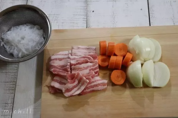 めんつゆと炊飯器におまかせで驚くほど簡単にできる 肉じゃがレシピ ローリエプレス