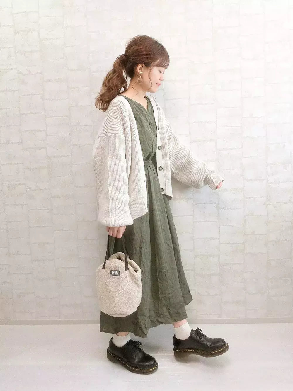 990円から 秋冬用にゲットした 大人気 Guカーディガン 4選 ローリエプレス