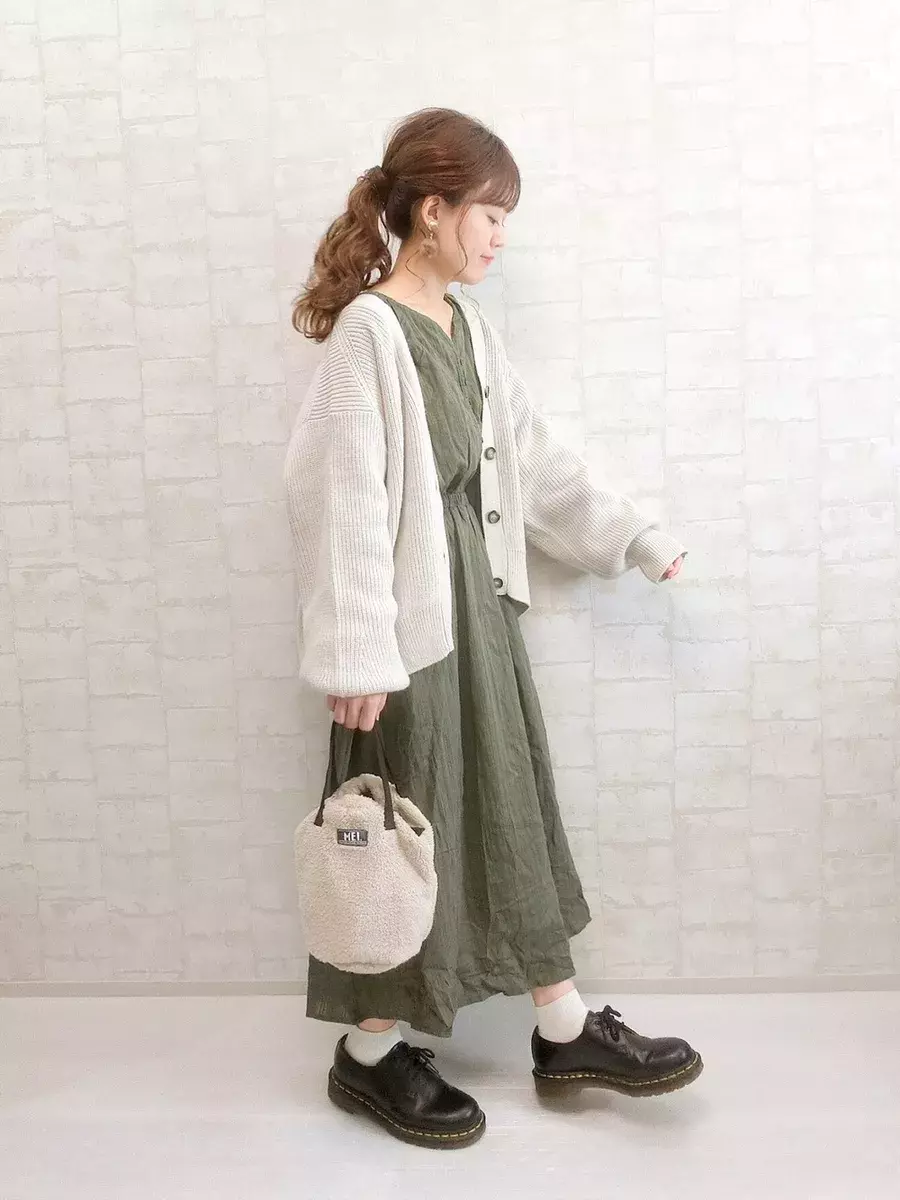 990円から 秋冬用にゲットした 大人気 Guカーディガン 4選 ローリエプレス