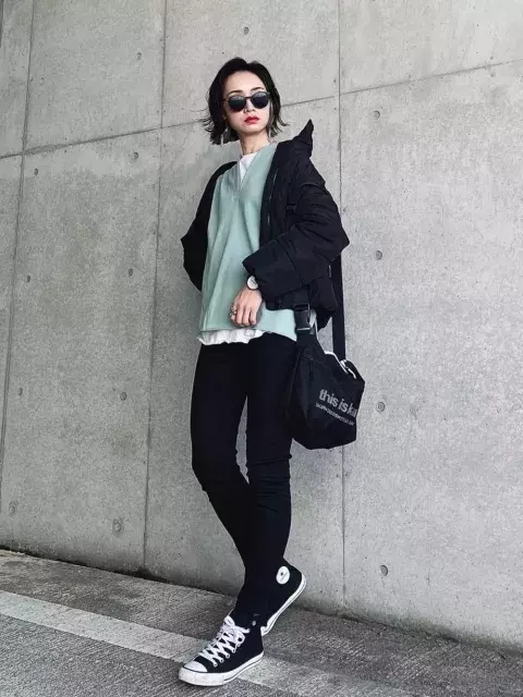 サマ見え 痩せ見えが両方叶う 冬のおすすめ 黒スキニーコーデ 6style ローリエプレス