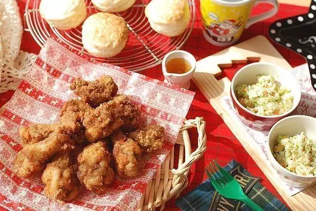 なぜ日本はクリスマスにチキンを食べるの あまり知られていない理由とは ローリエプレス