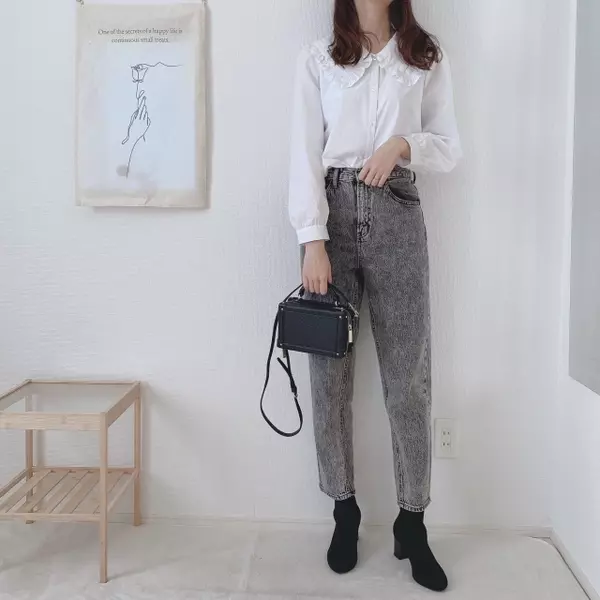 アラサー女子はどう着るのが正解 襟が可愛いgu 旬ブラウス コーデ ローリエプレス