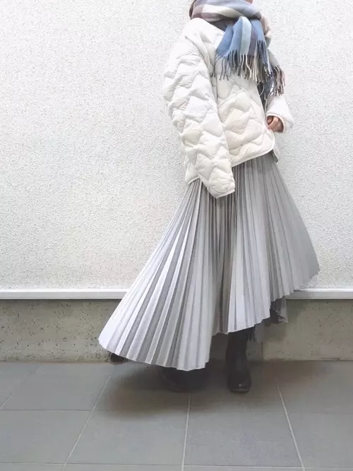 値下げされてる今が買い ユニクロの おしゃれダウン が万能すぎて手放せません ローリエプレス