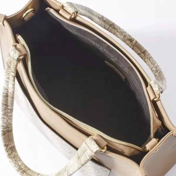 しまむら 大人気コラボ春の新作は超高見えトートバッグが絶対買い ローリエプレス