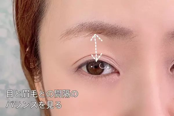 オバ見え眉になってない 30歳からの 老け見えしない眉メイクのコツ ローリエプレス