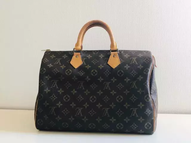 ご褒美バッグ ルイ ヴィトンでオトナ女子のシンプルコーデをクラスアップ ローリエプレス