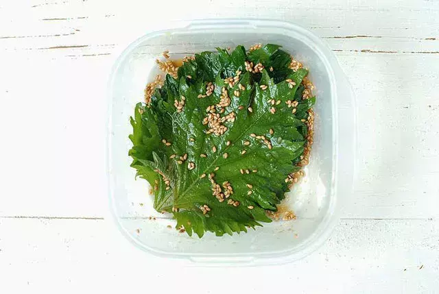 大葉の大量消費レシピ 白ごはんが止まらない やみつきご飯のおとも3選 ローリエプレス