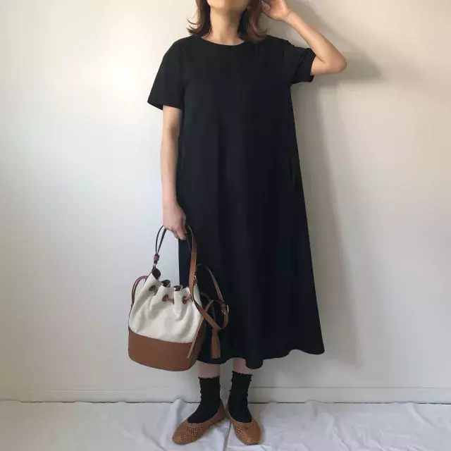 お腹ぽっこりさんもこれなら大丈夫 Guワンピースは値下げの今が買いどき ローリエプレス