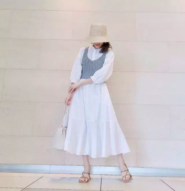 Guさん きれい見えがすぎます オトナが買うべき ワンピース 5選 ローリエプレス Guさん きれい見えがすぎます オトナが買うべき ワンピース 5選 ローリエプレス