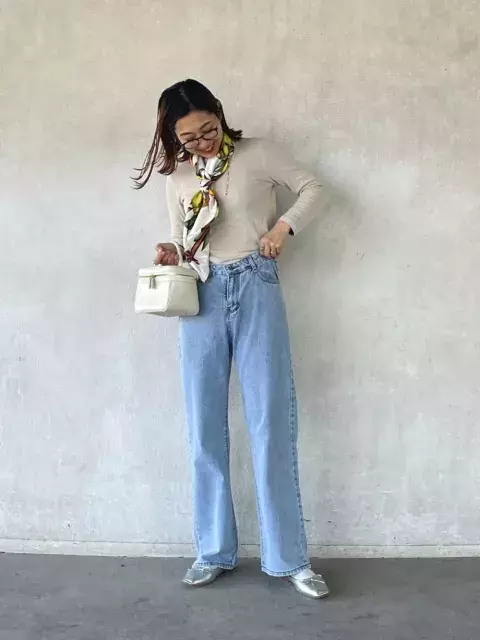 22春の デニムコーデ はこれが正解 マネするだけで即垢抜ける おしゃれな人のコーデ術 ローリエプレス