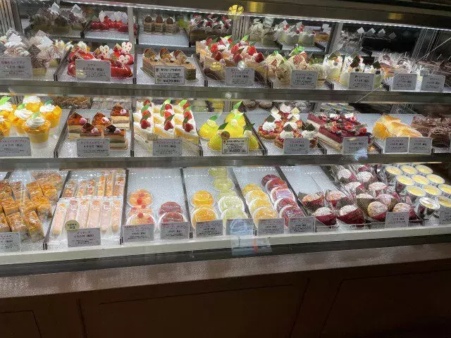 兵庫県 西宮市にしかない絶品老舗ケーキ屋さん ベルン ローリエプレス 兵庫県 西宮市にしかない絶品老舗ケーキ屋さん ベルン ローリエプレス