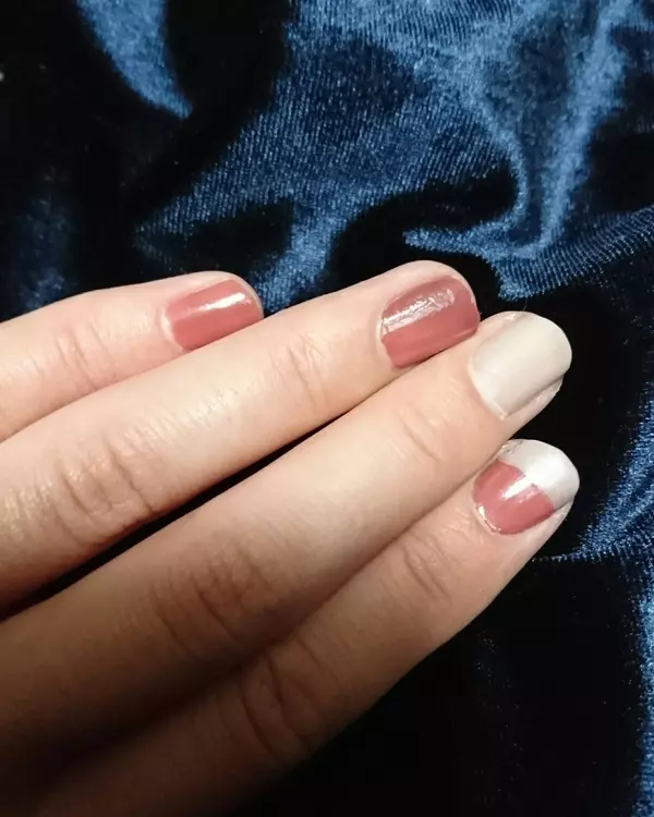 今だけ の Ducatoナチュラルネイルカラー で冬の指先を彩る ローリエプレス