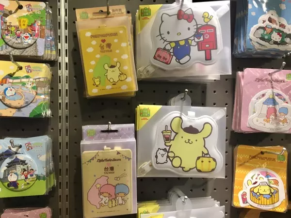 台湾女子旅 w ご当地サンリオ ポムポムプリングッズをゲットしよう ローリエプレス