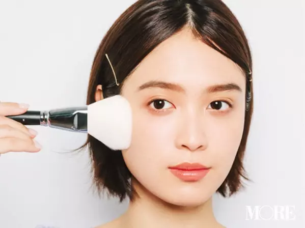 塗り方で やわ肌 つや肌 にもなれる 手持ちファンデの上手な使い方 ローリエプレス