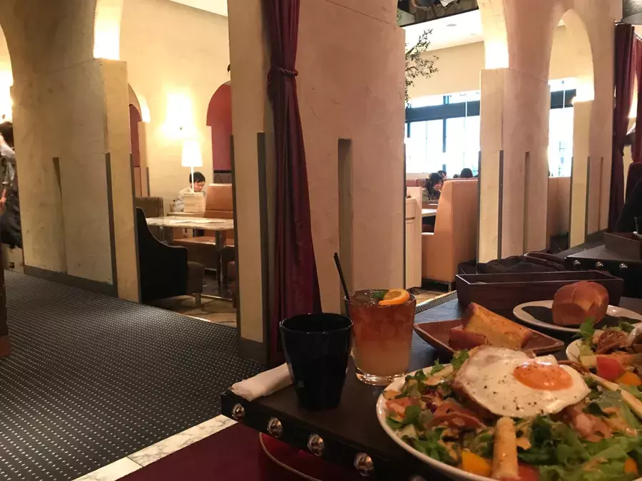 恵比寿 女心をわしづかみ 緑のアーチをくぐるお洒落カフェ オトナ女子会ならココ ローリエプレス 恵比寿 女心をわしづかみ 緑のアーチをくぐるお洒落カフェ オトナ女子会ならココ ローリエプレス