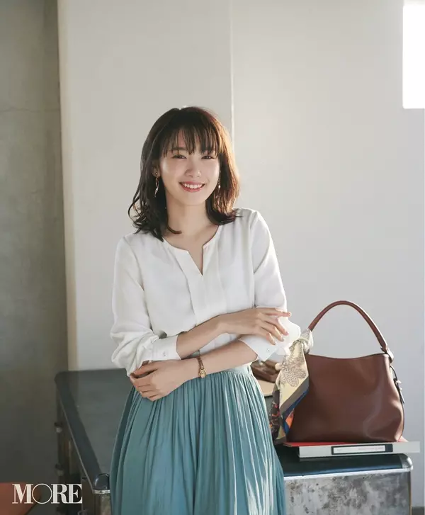 先輩olが選ぶお仕事服ベスト5 社会人1年目の春に買ってよかった ローリエプレス